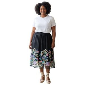 MAGIC Overlay Skirt with Floral Embroidered Border in Black Size 3X — NWT